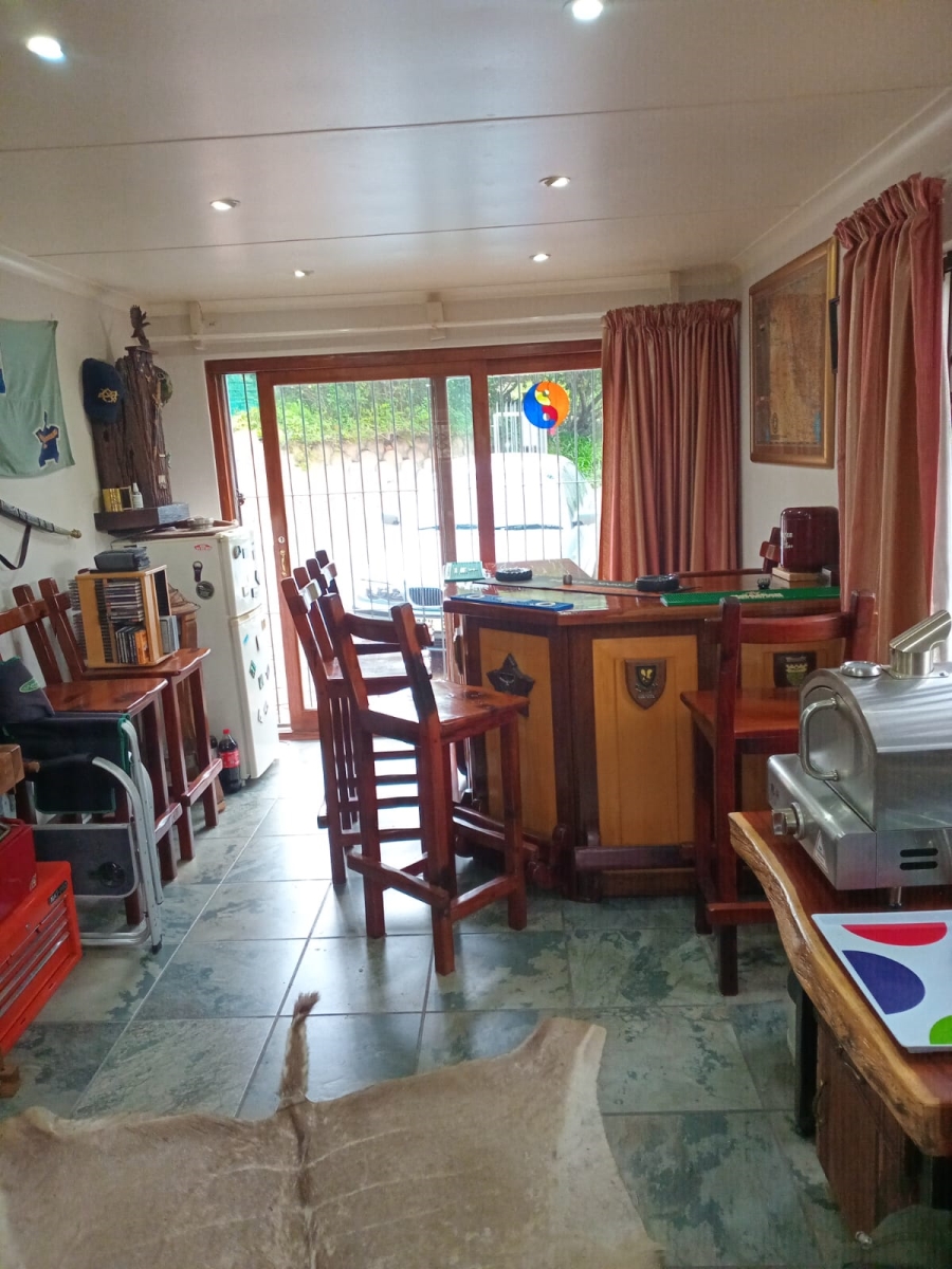 3 Bedroom Property for Sale in Meedingsride Western Cape